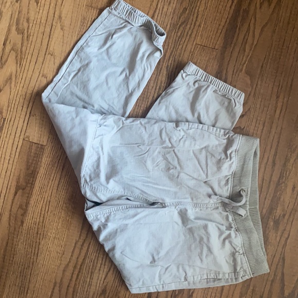 Great condition Iron Knee Lands End cargo pants - Picture 4 of 4